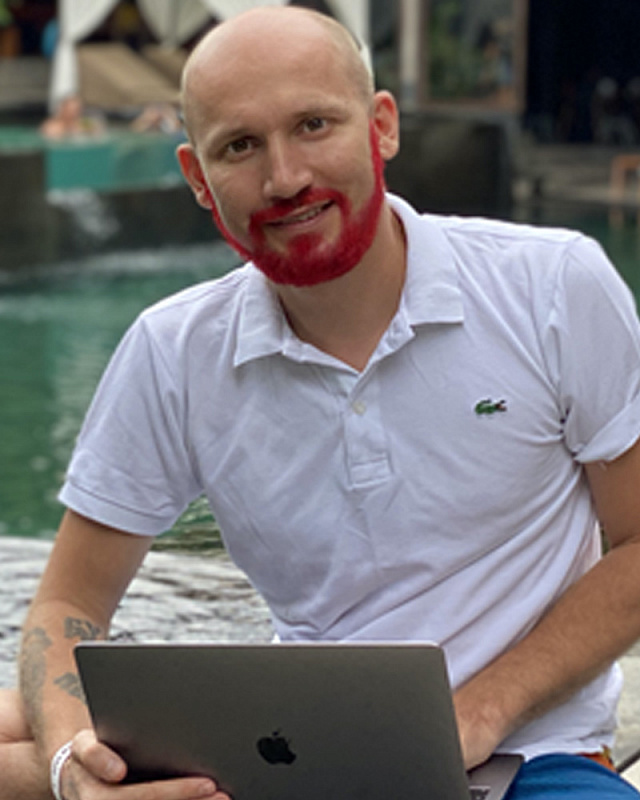 Кирилл Безиков